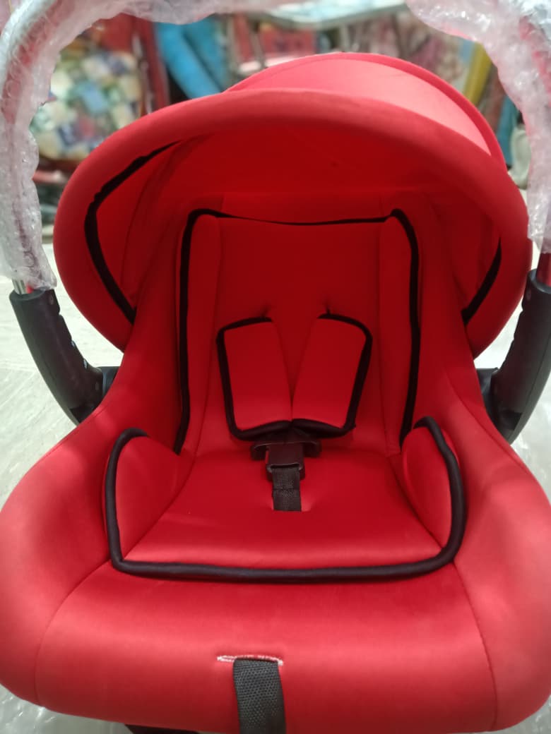 Red Baby Car Seat / Carrier