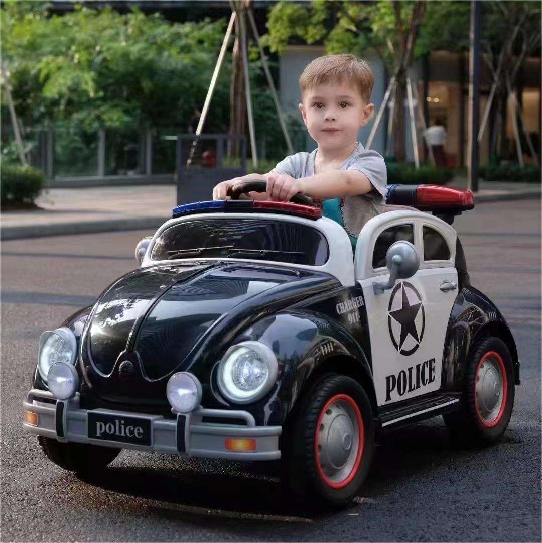 lack Police Ride-On Car