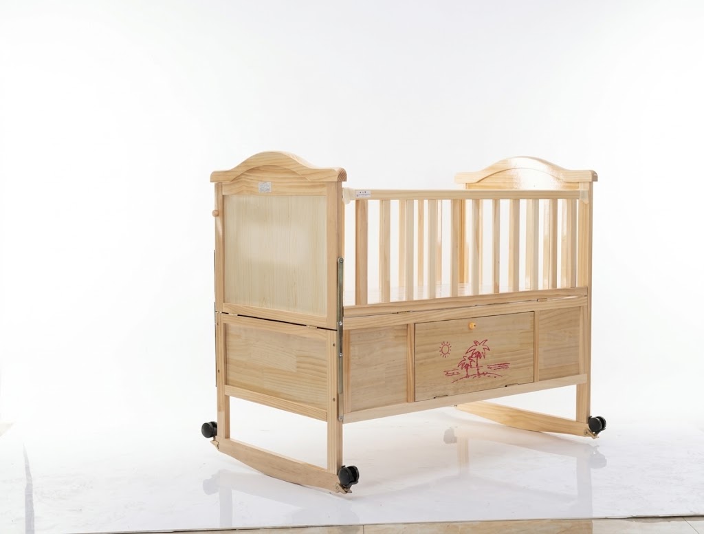 Classic Wooden Convertible Baby Cot